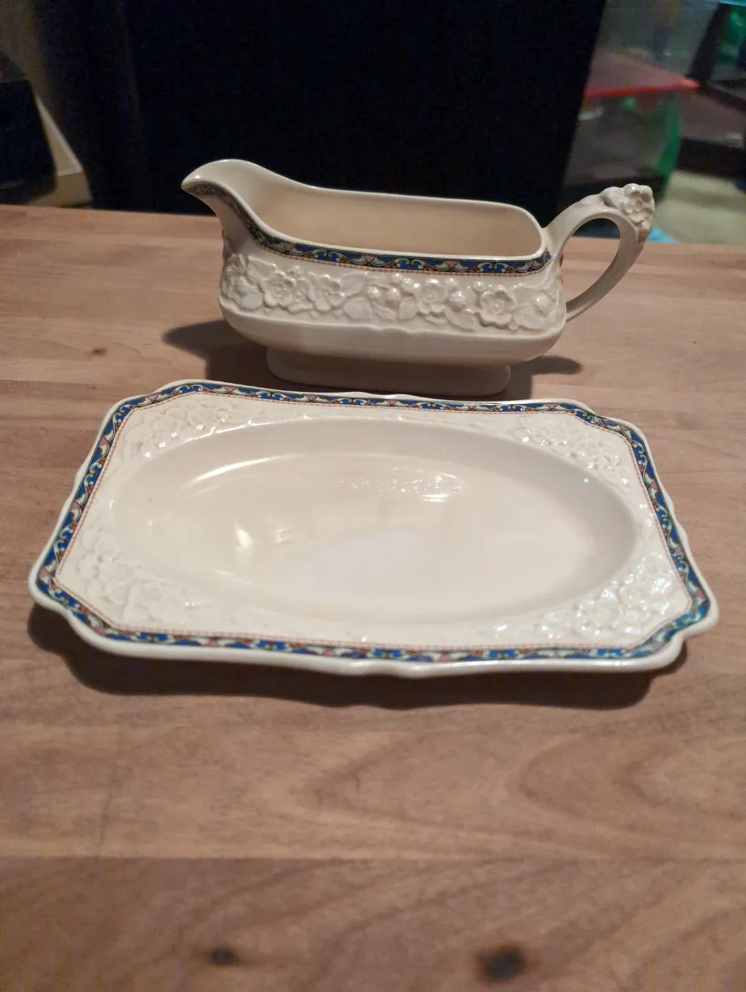 Crown Ducal Gainsborough Gravy Boat with  Underplate - photo 2