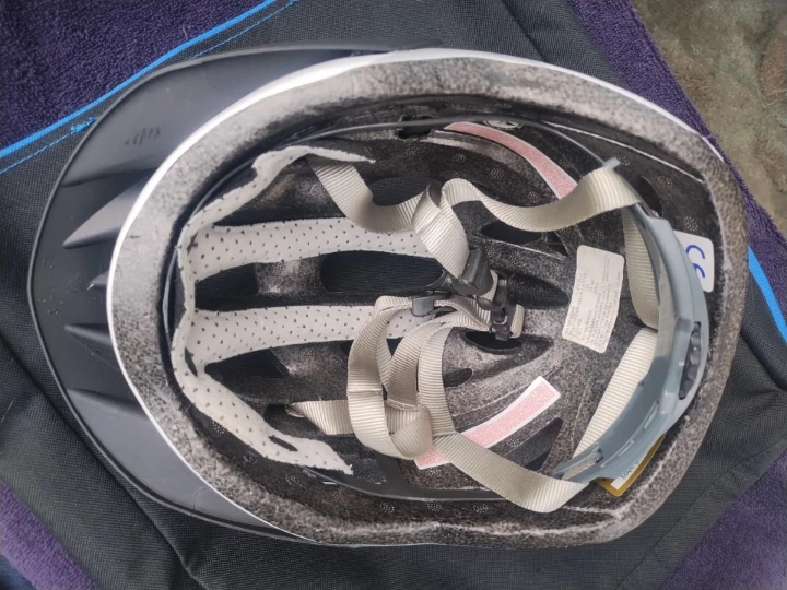 Louis Garneau Cycling Helmet Size M - photo 5