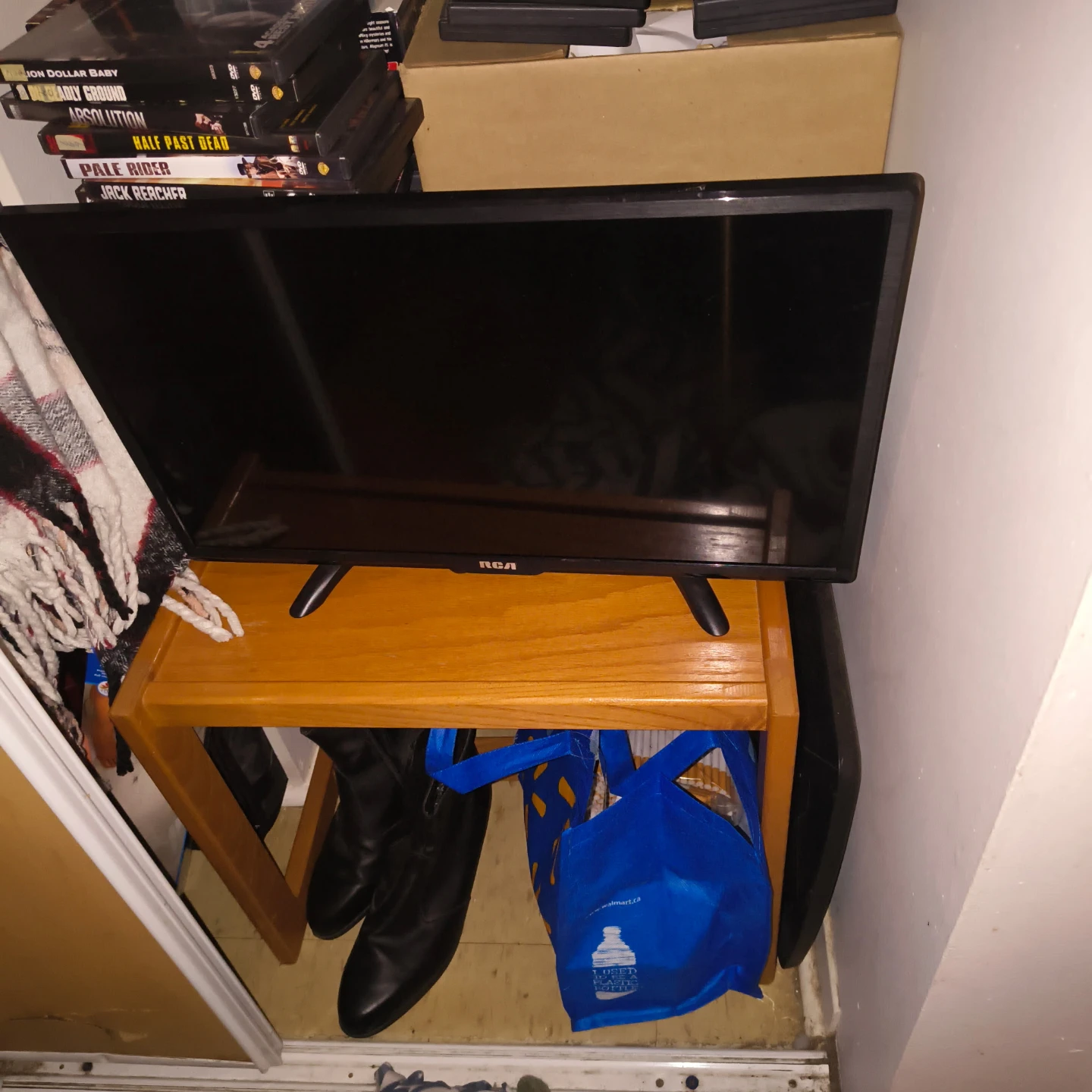 RCA Flat Screen Television - photo 2