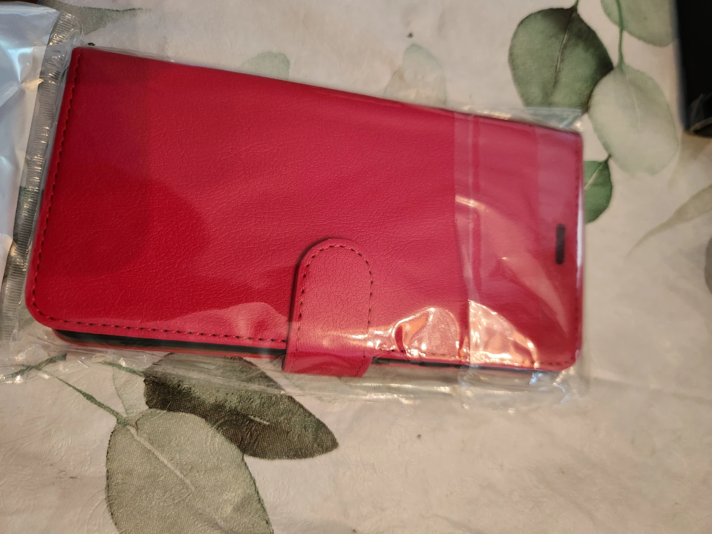 Red Wallet Phone Case for Galaxy S24 S25