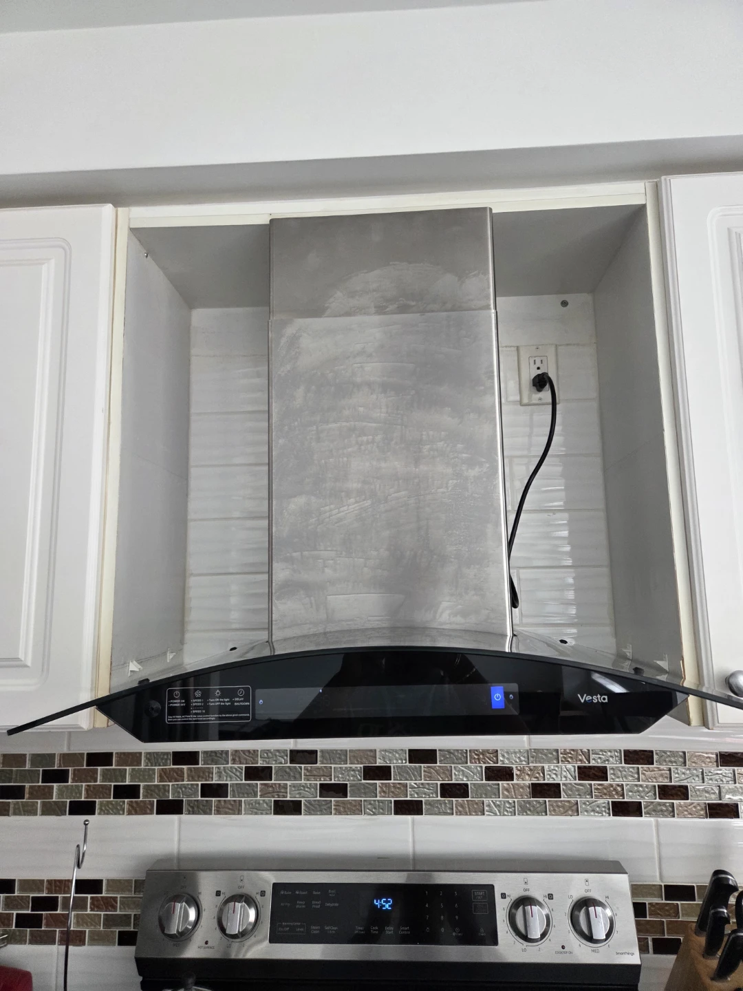 Vesta Wall Mount Range Hood