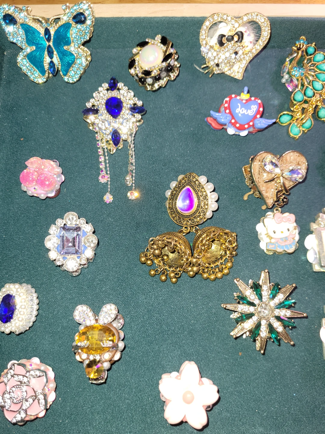 Big bling beads for beadable pens and keychains.