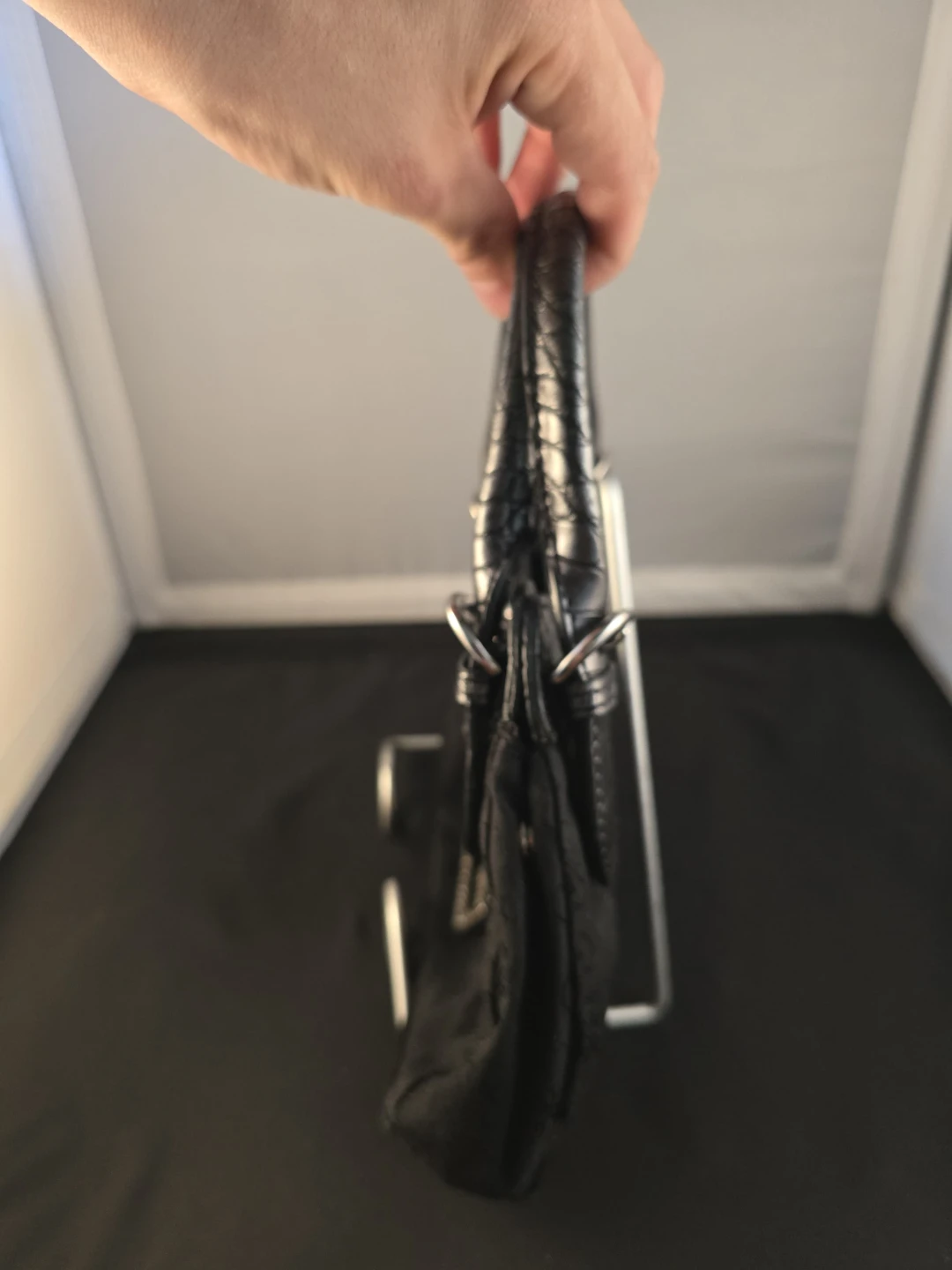 Guess black handbag with silver studs - photo 4