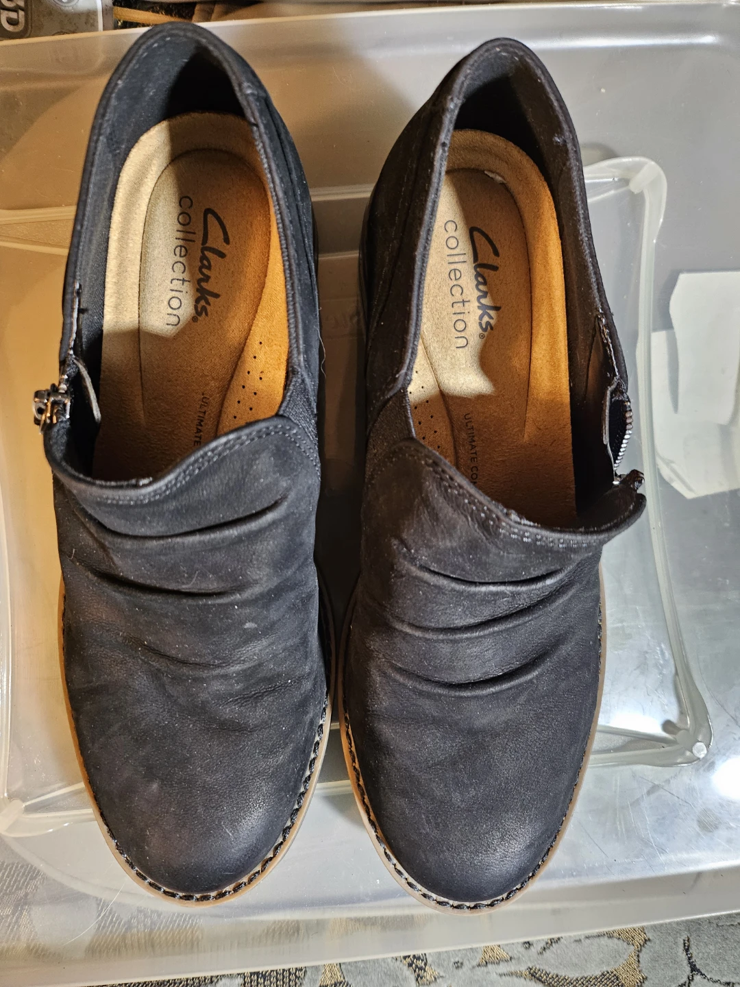 Clarks Collection Black Ankle Boots Size 7 - photo 2