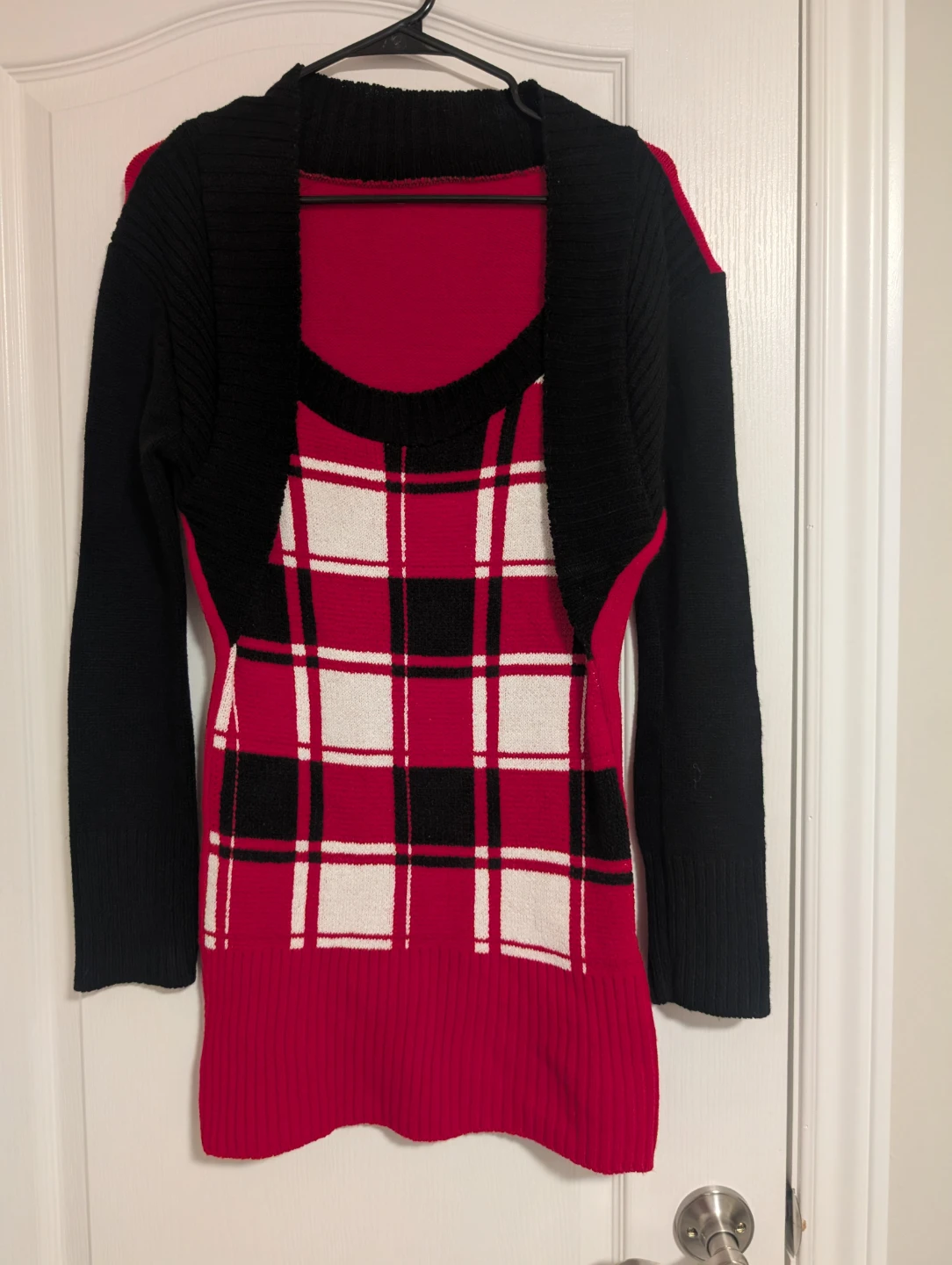 Red and Black Plaid Sweater Dress. Size  M -L - photo 3