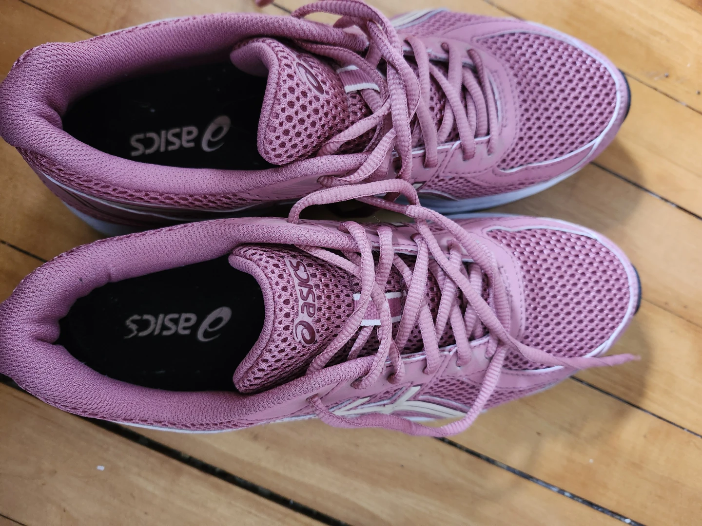 Pink Asics Running Shoes size 9 - photo 2
