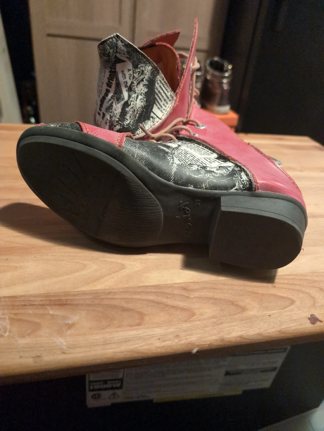 TMA Eyes pink and black leather ankle boots - photo 4