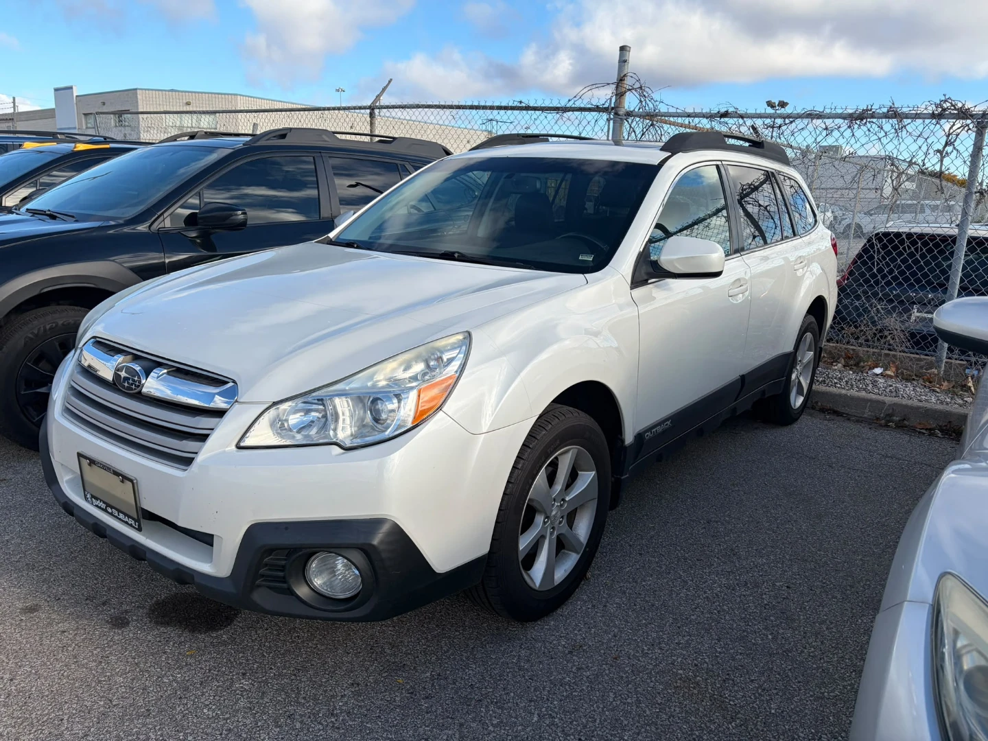2013 Subaru Outback White