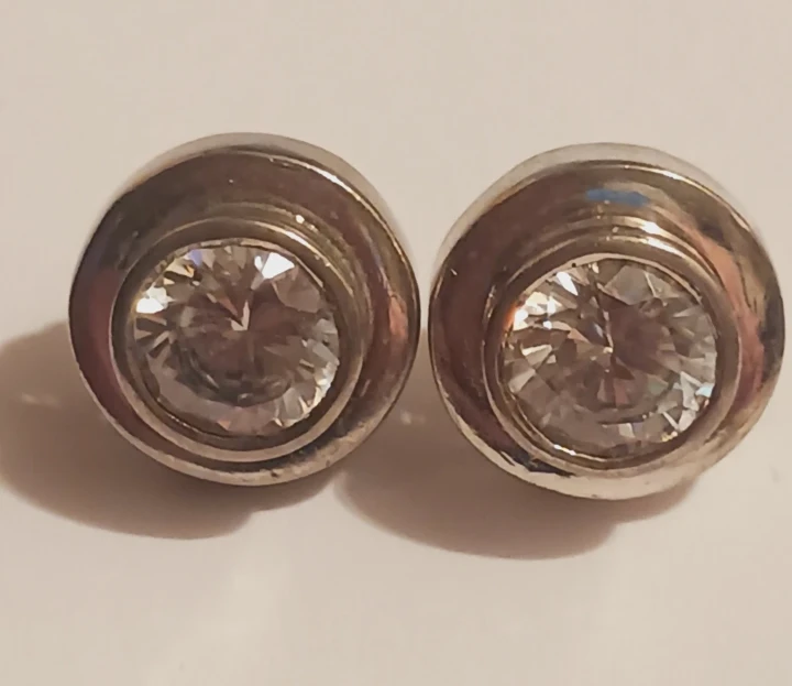 Elegant Sterling Silver 925 Round Stud Earrings - photo 3