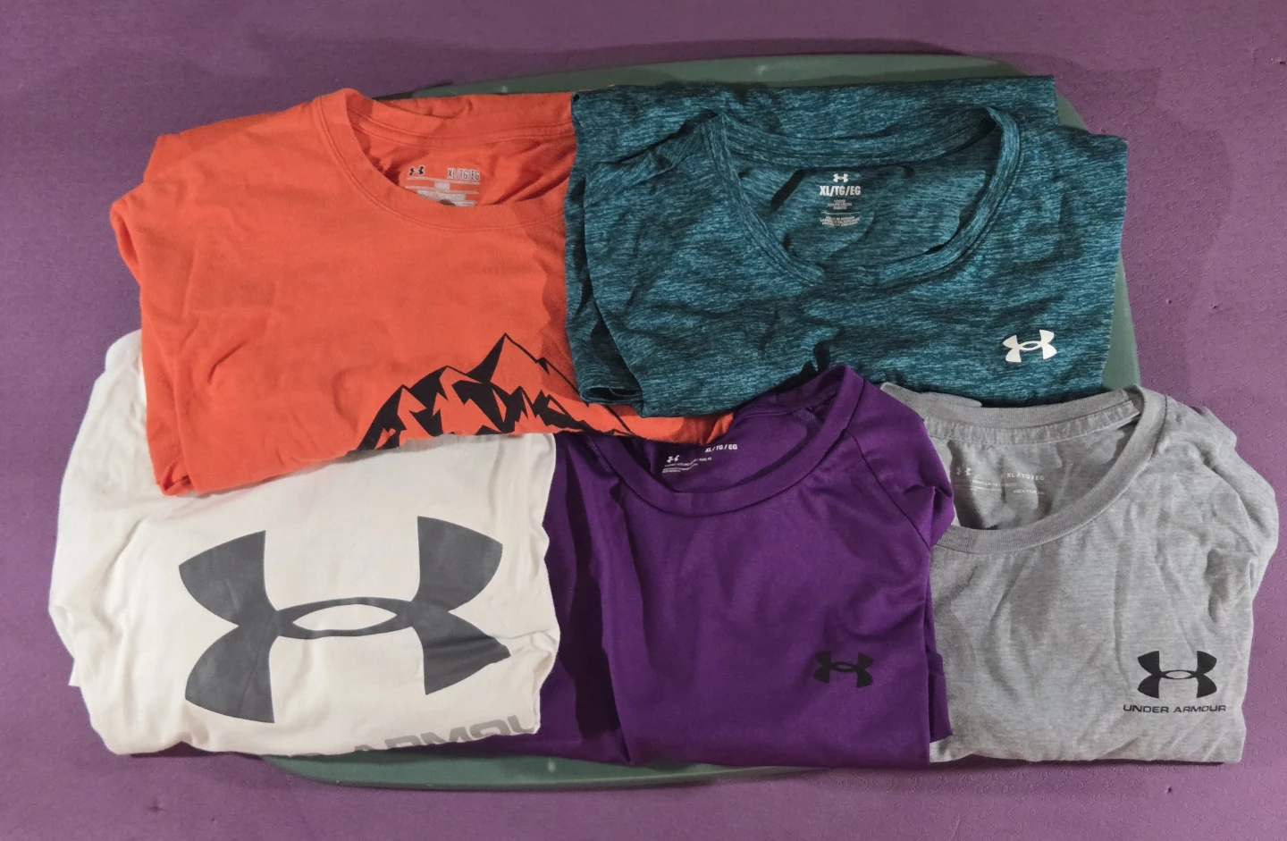 Men's XL Under Armour t-shirts(5).  EUC.