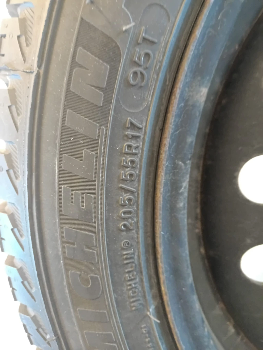 Michelin 205/55 R17 Winter Tire on Steel Rim - photo 3