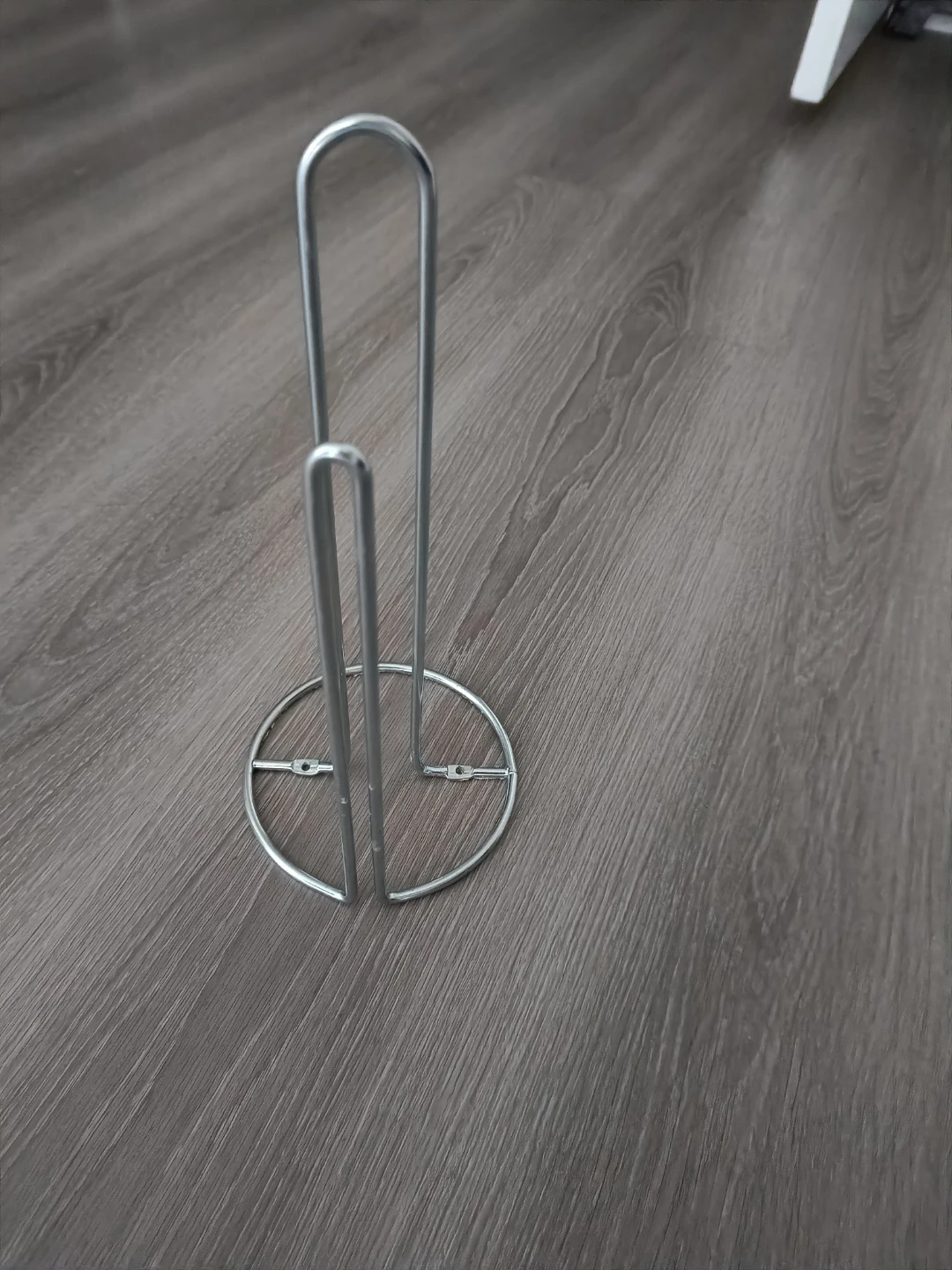Metal Paper Towel Holder