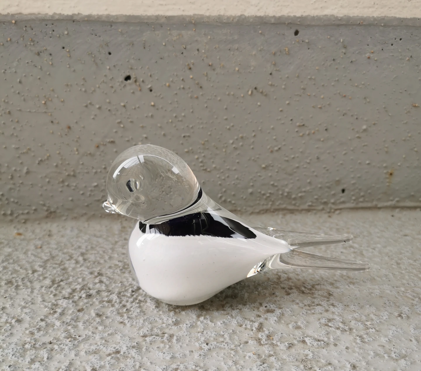 Vintage Blown Art Glass Swallow Bird Figurine