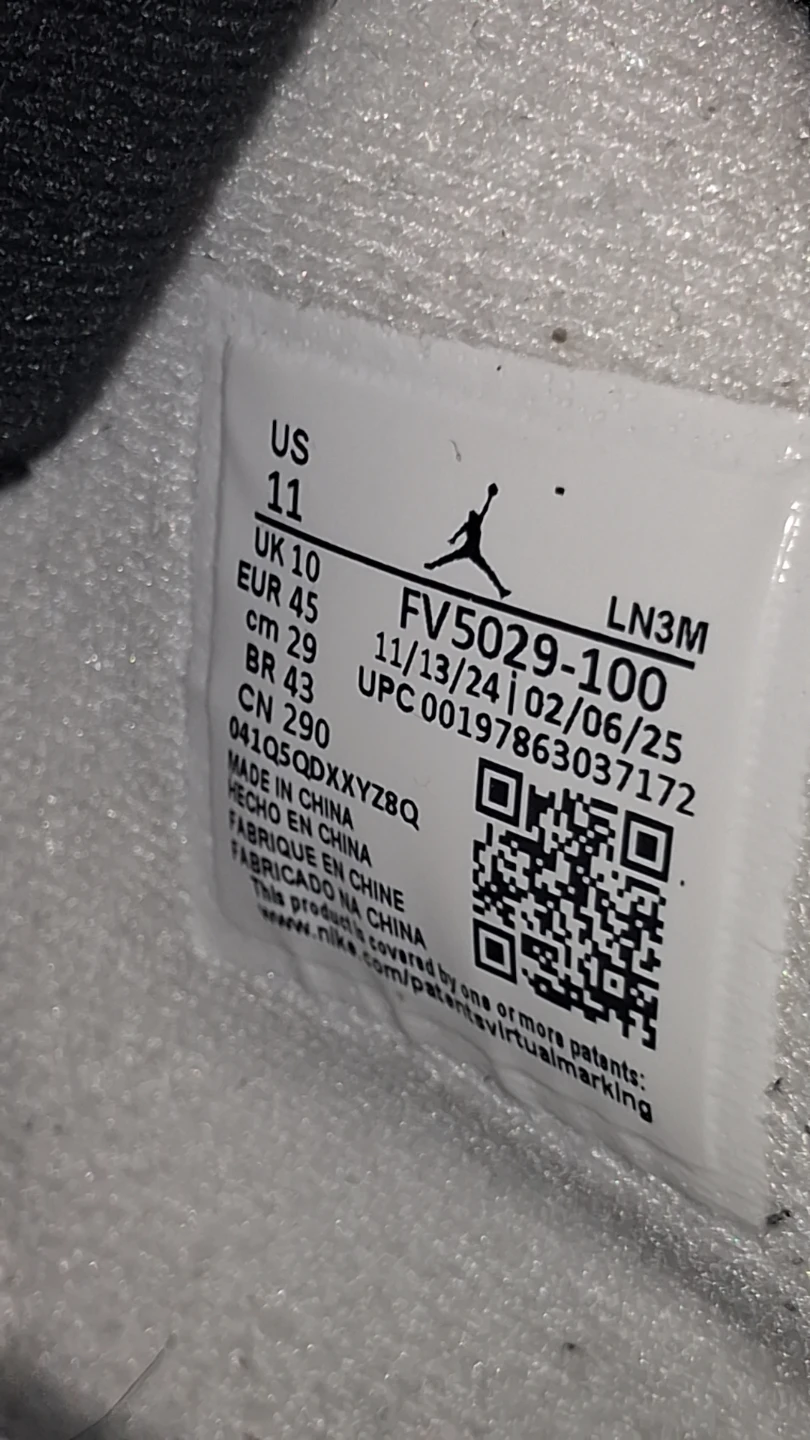 Nike Air Jordan 4 White Cement - photo 5