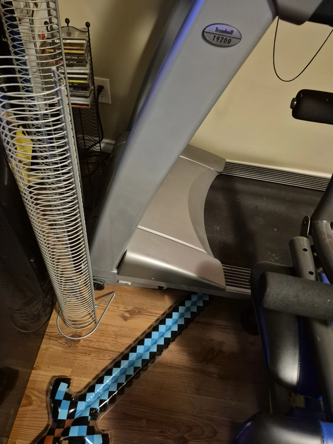 Cd racks holds many cds