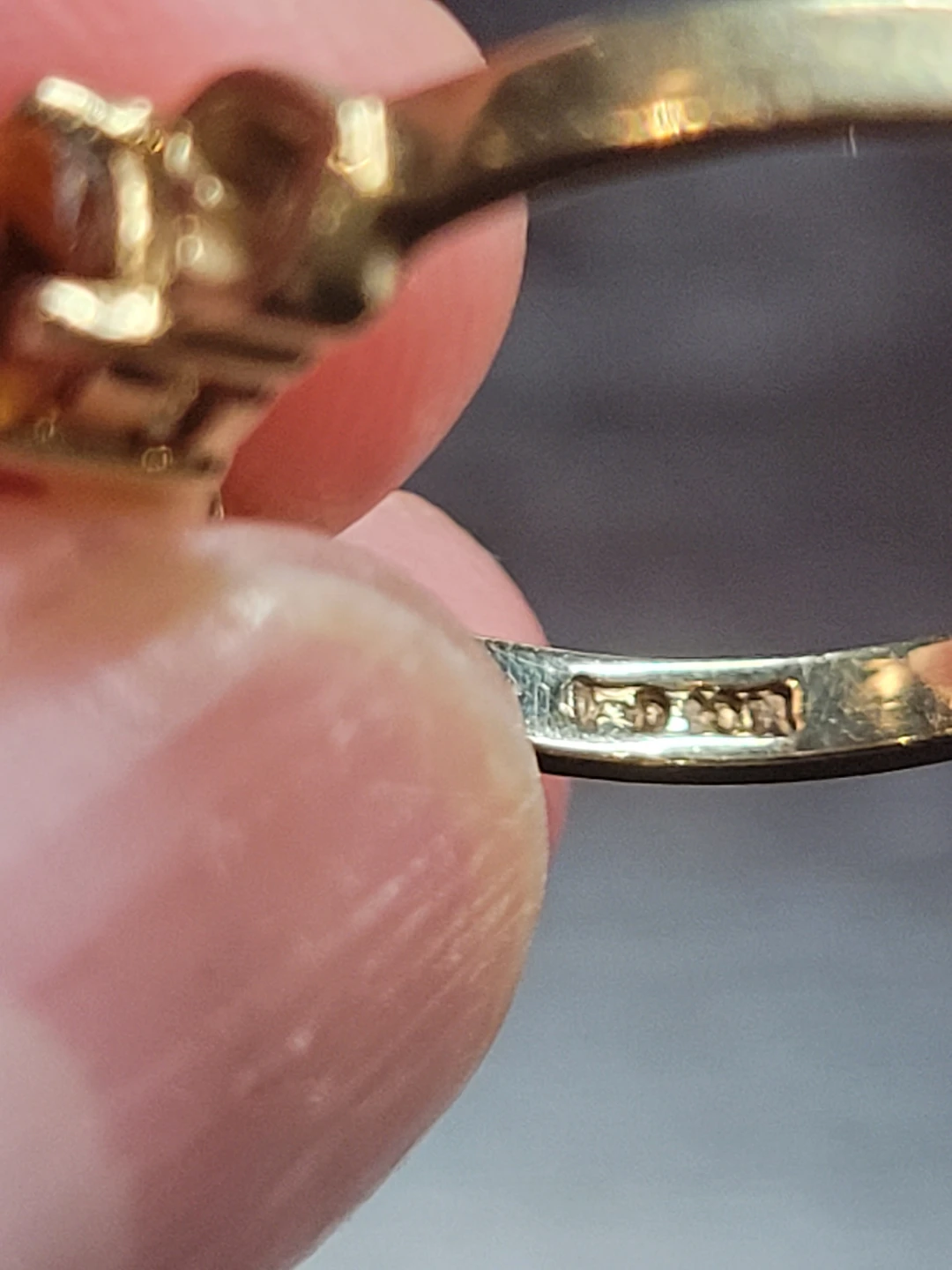 November Birthstone: 10K Gold Citrine Ring Size 6 - photo 4