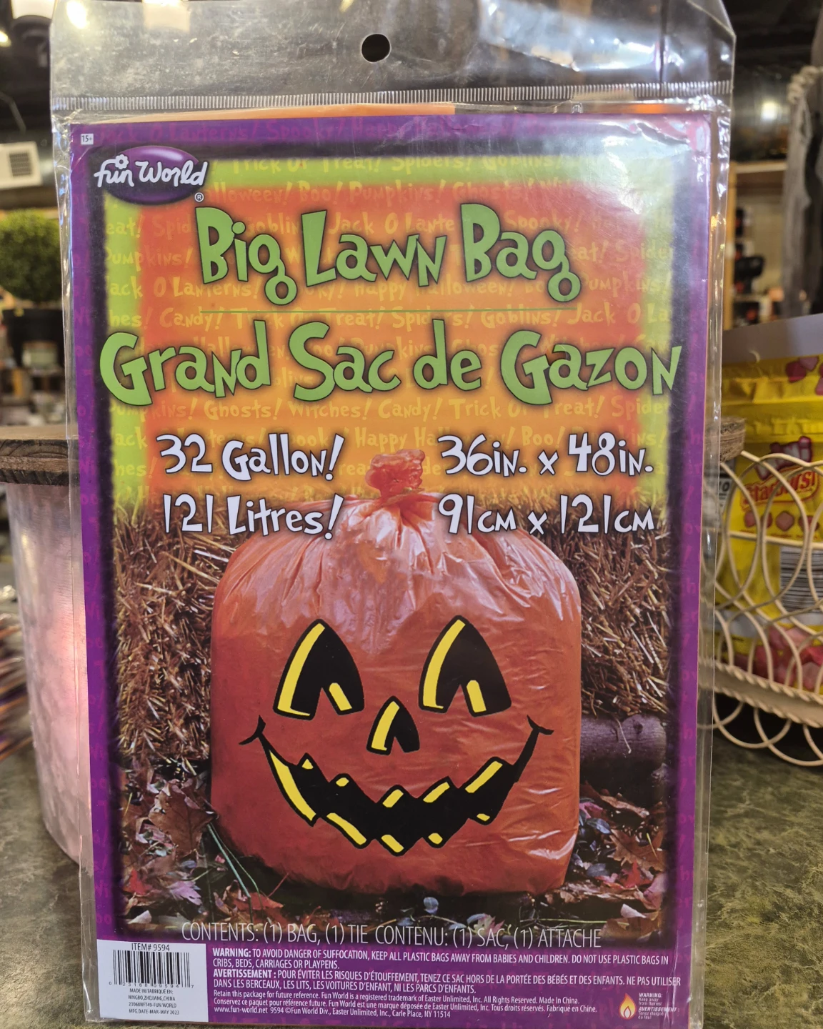 Large 32 gallon Jack-O-Lantern Lawn Bag