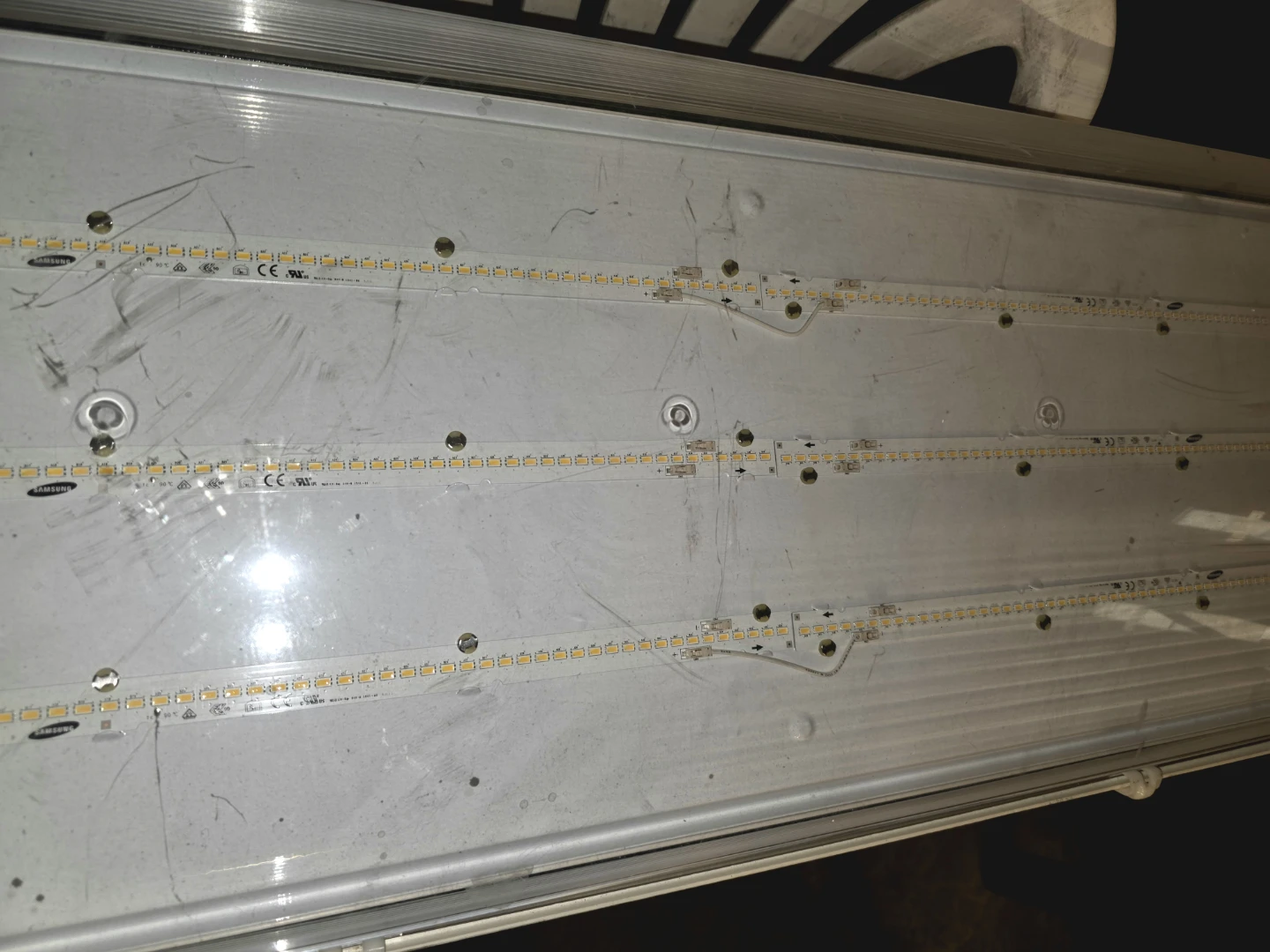 Visioneering LHBV48-LED840K180LUNV LED High Bay Light - photo 2