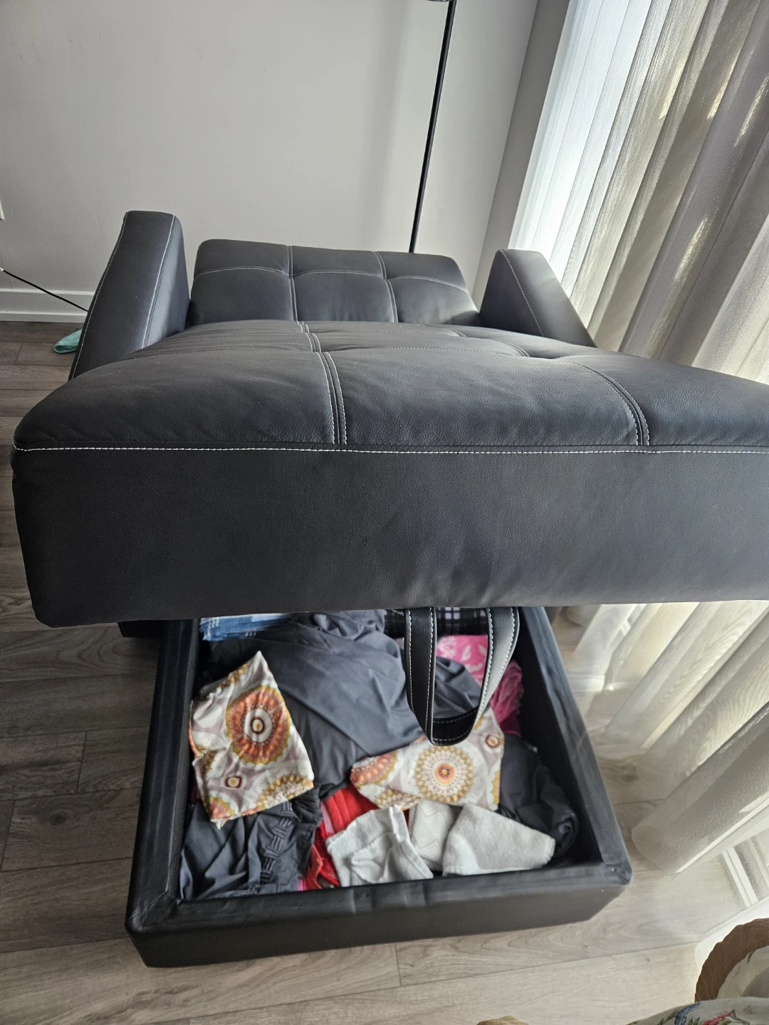 The Brick - Black Convertible Faux Leather Chaise Lounge - photo 3