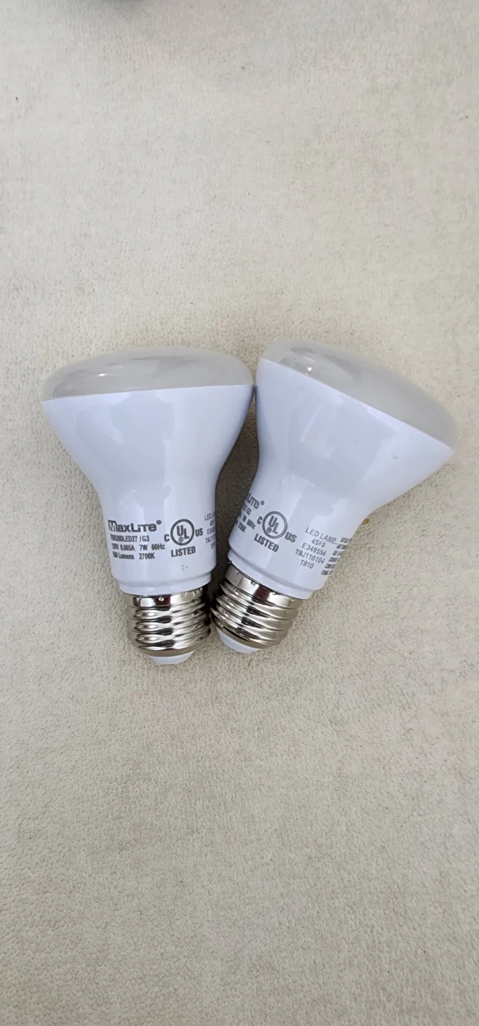 2 MaxLite LED Bulbs - photo 2