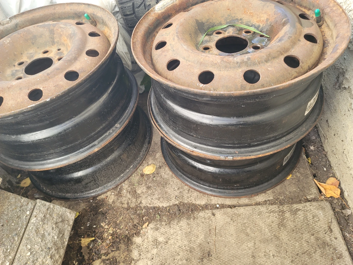 RSSW Steel Wheels with Sailun Ice Blazer Tires - photo 2