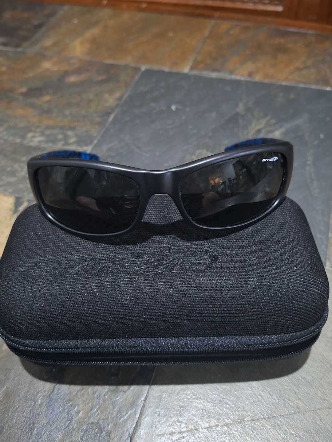 Arnette Hold Up AN4139 Sunglasses Matte Black Blue Print NIB