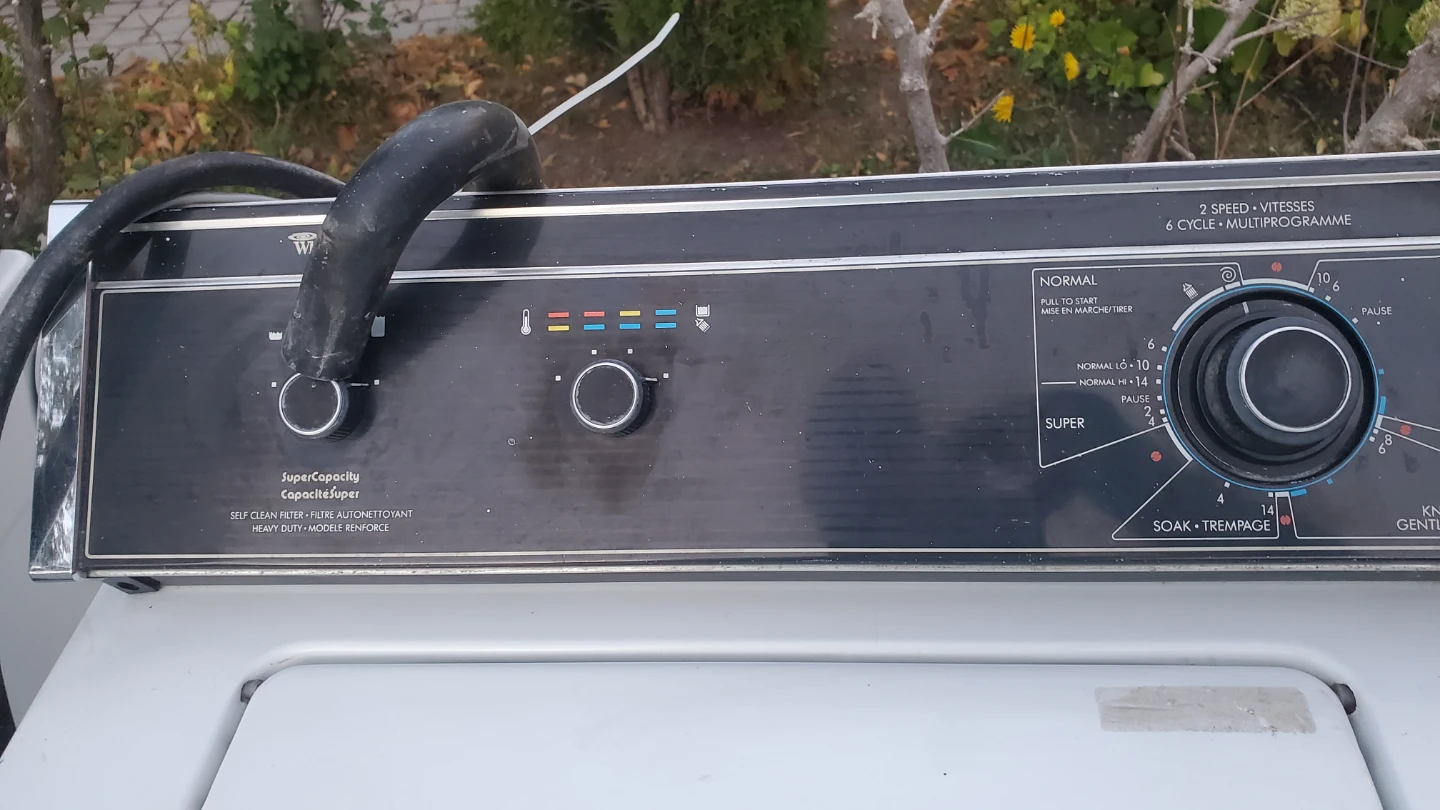 Whirlpool Washer and Dryer Set - photo 4