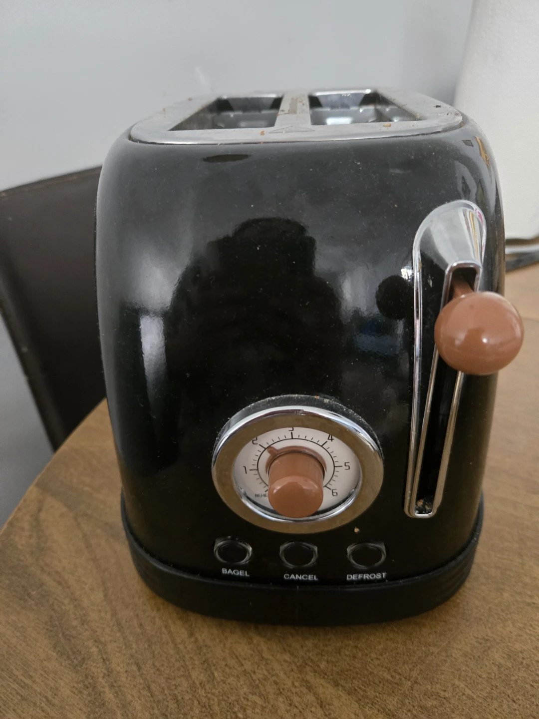 Black Two-Slice Toaster