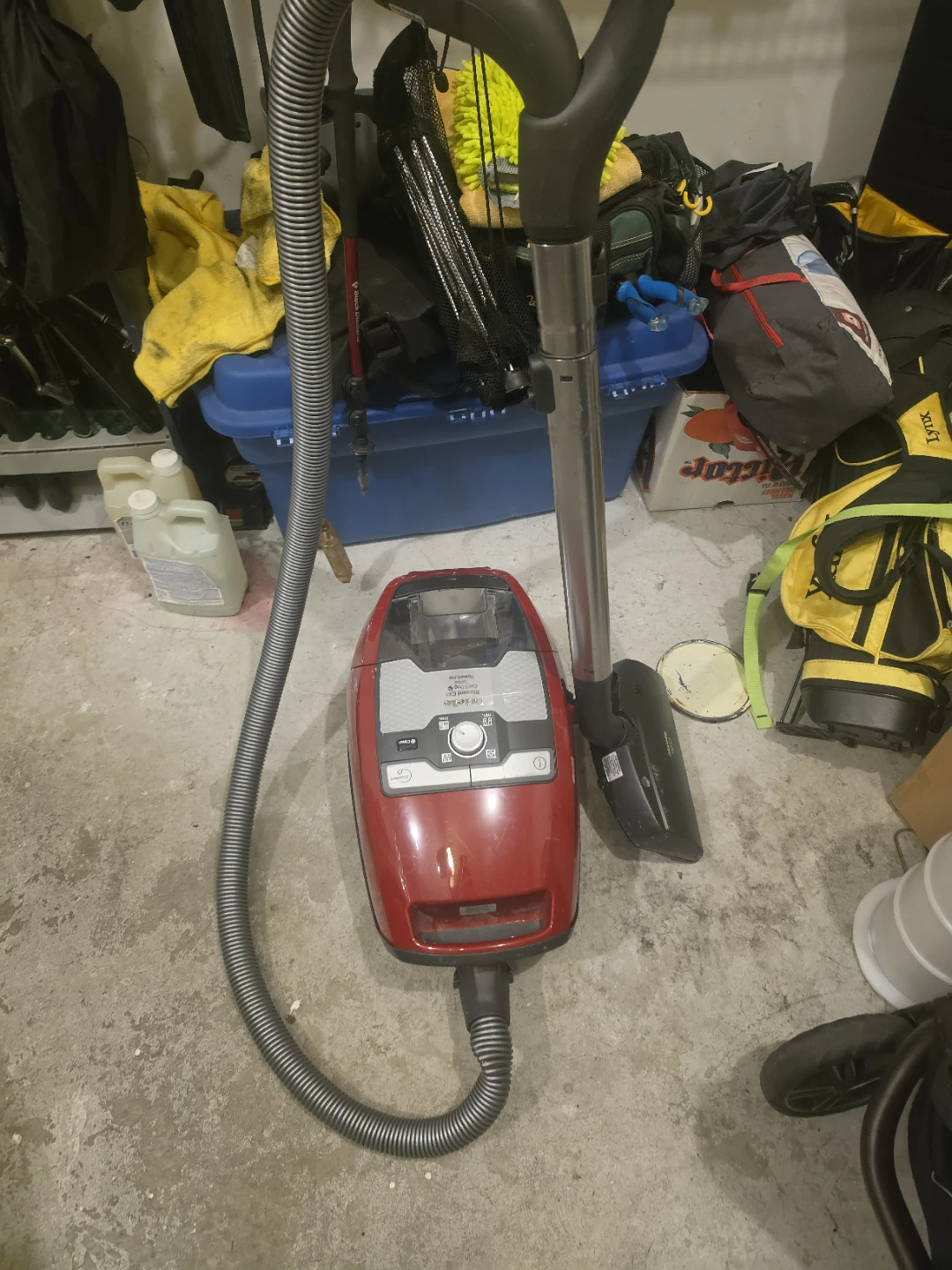 Miele Blizzard CX1 Cat & Dog Turbo Vacuum