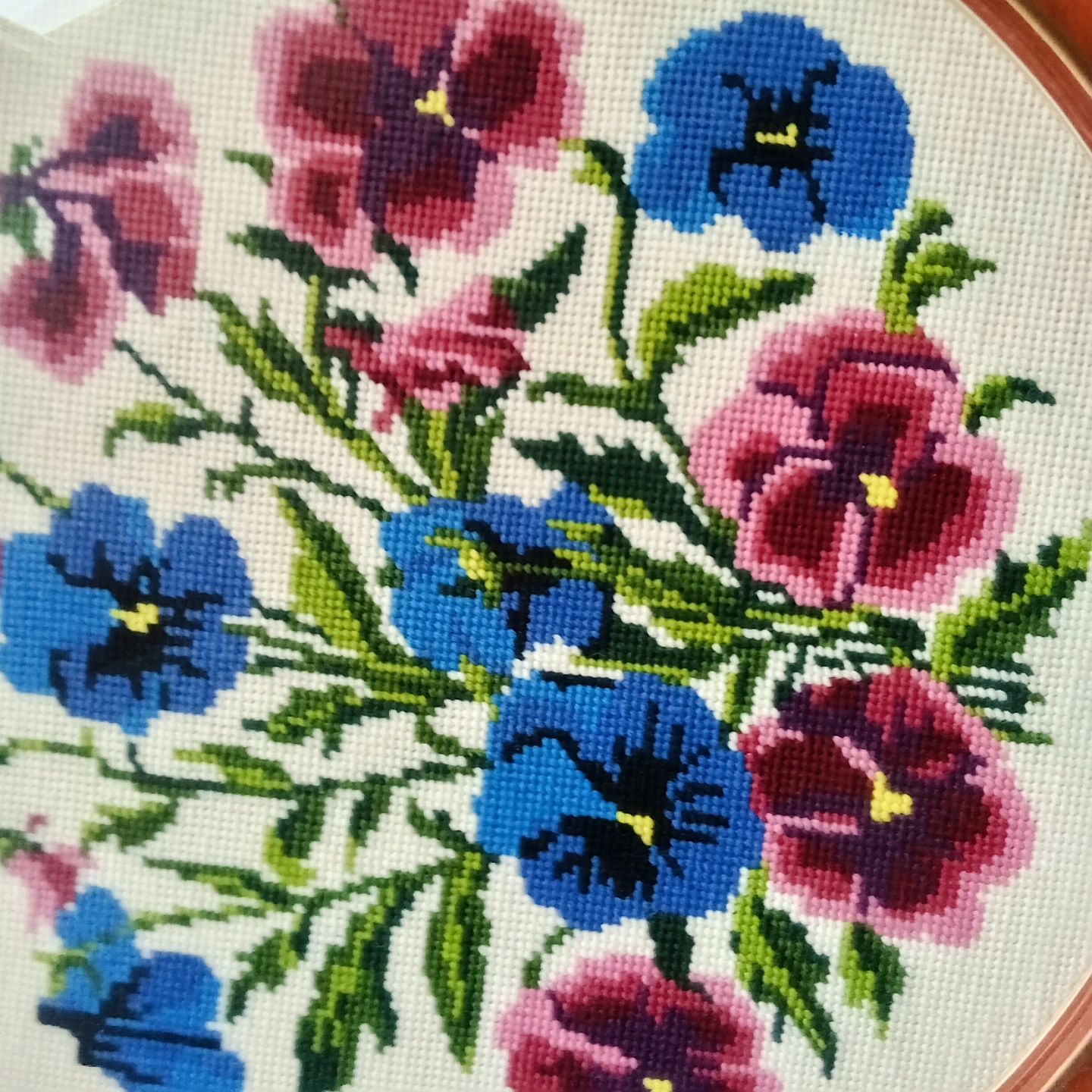 Framed Pansy Cross Stitch Art - photo 3