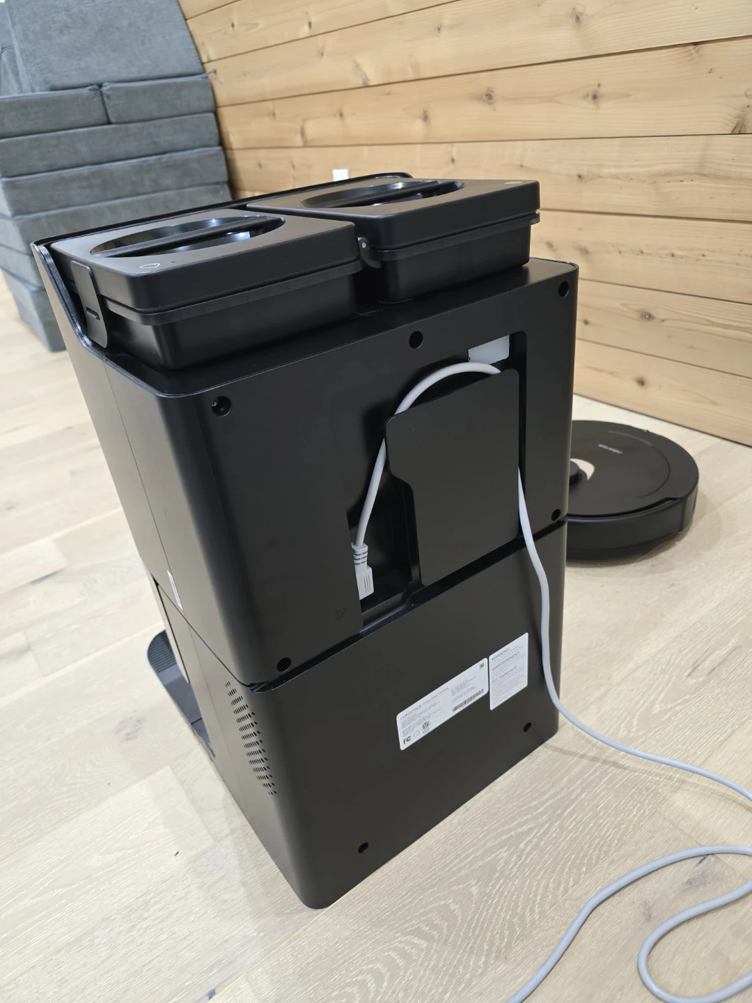 Roborock Q Revo Robot Vacuum and Docking Station - photo 5