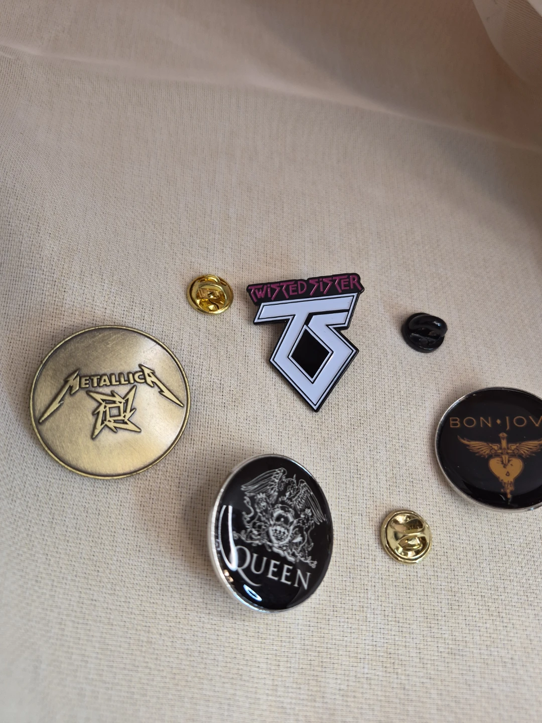Collectible Band Lapal Hat Pins - photo 2