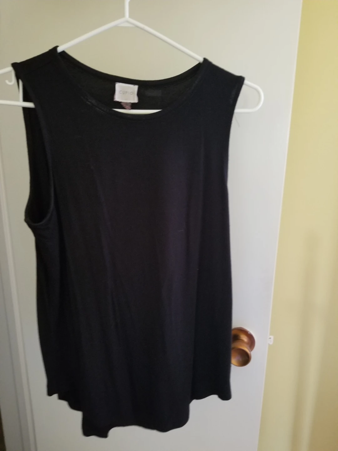 Black Sleeveless Top