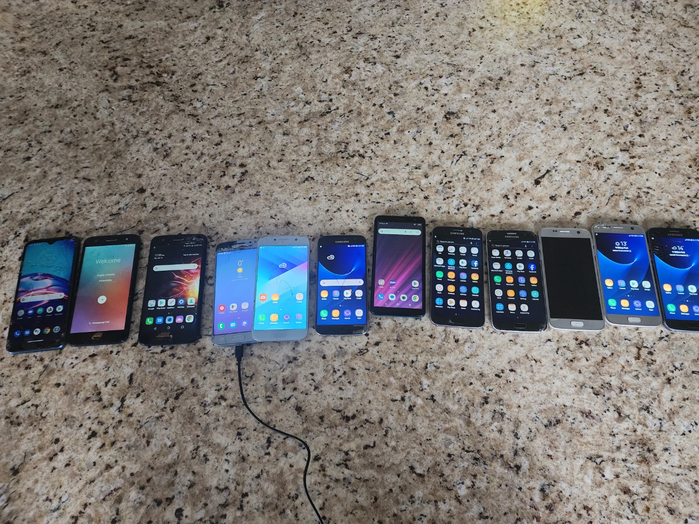 Assorted Smartphone Collection s7 LG power 3 a5 a4 alcatel - photo 2