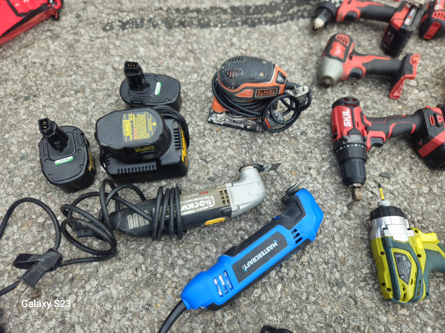 Assortment  of power tools and hand tools. - photo 4