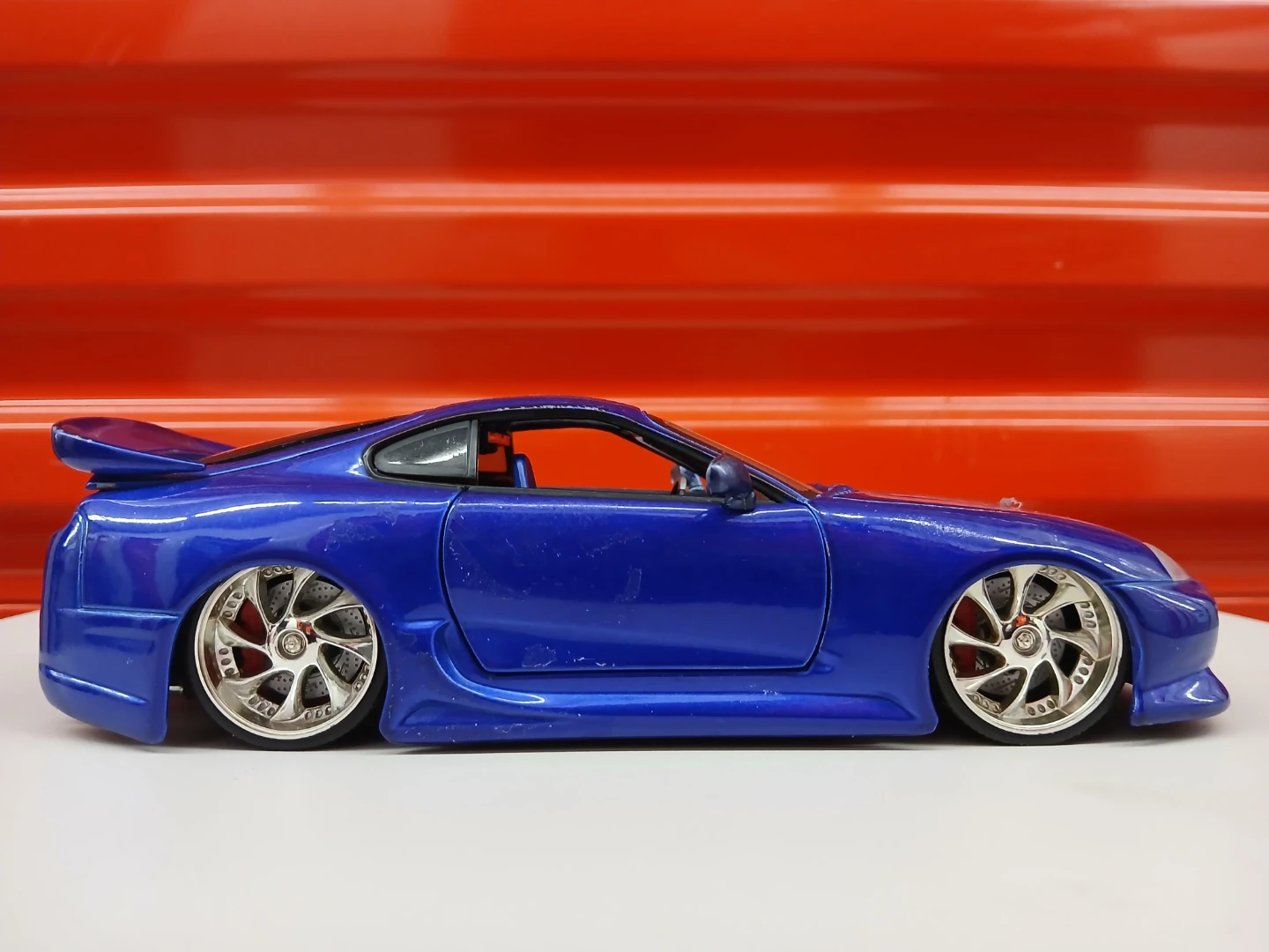 Toyota Supra Die-cast Model Car 1.24 scale - photo 3