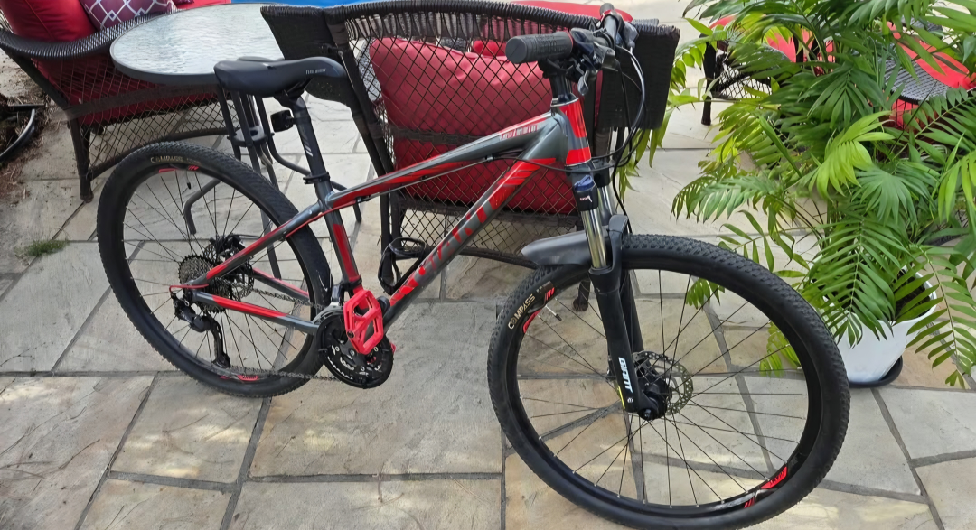 Giant Mountain Bike Small Talon 2 - photo 5