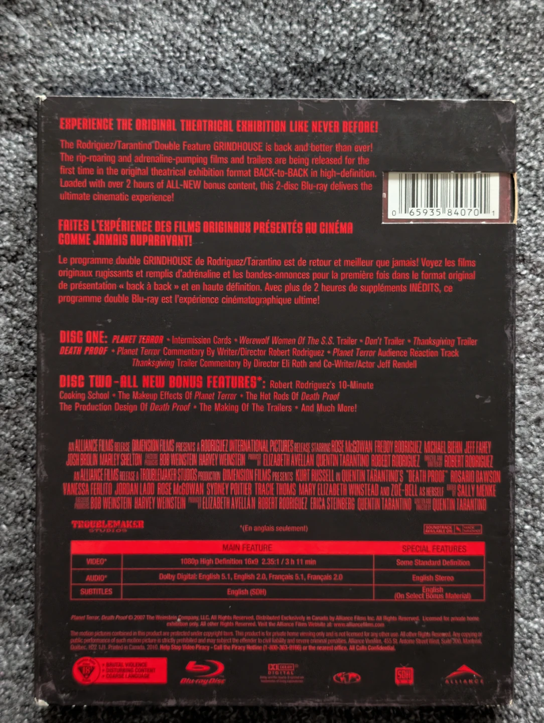 Grindhouse 2-Disc Blu-ray Collector's Edition - photo 3