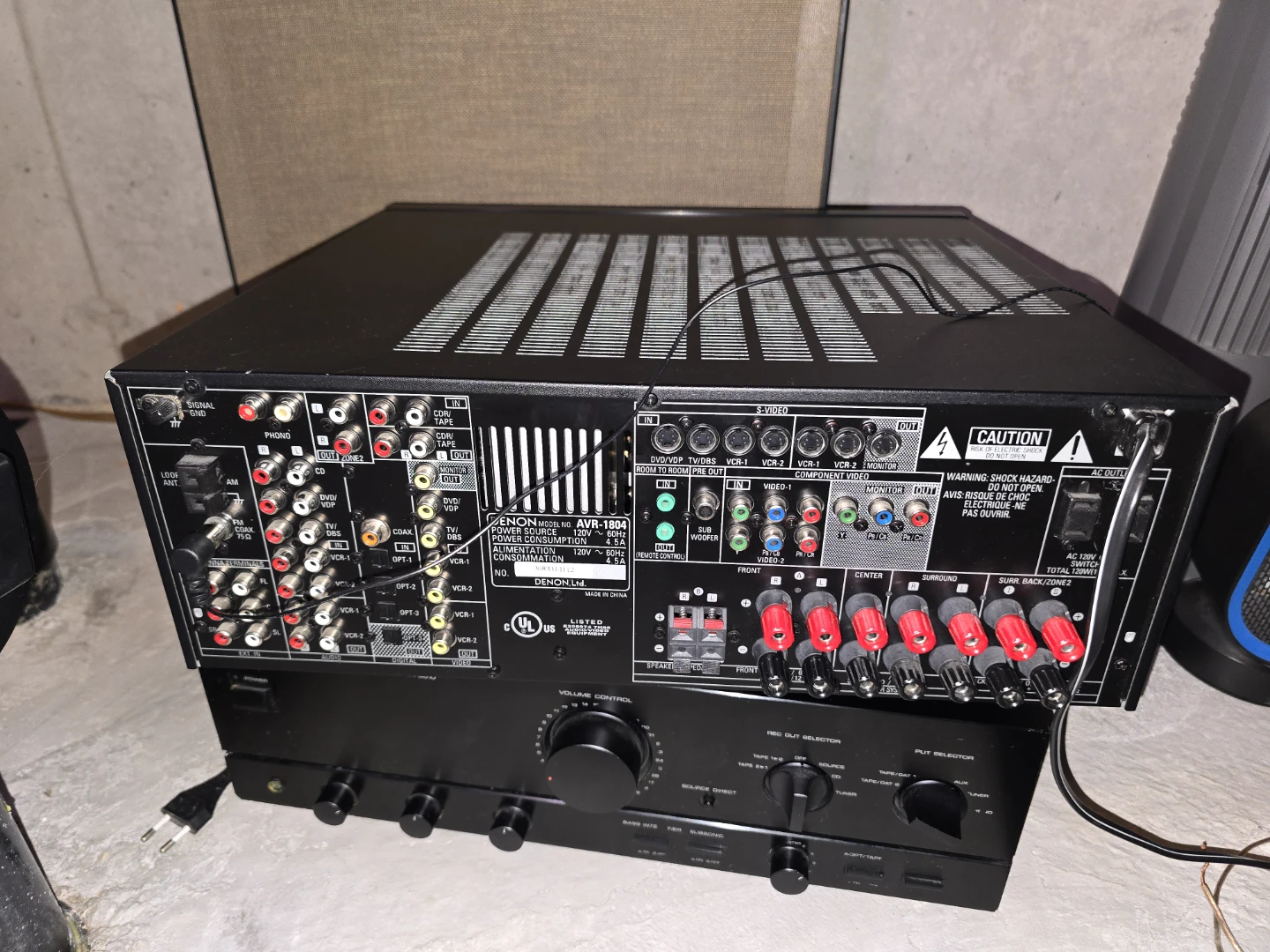 Denon AVR-1804 AV Surround Receiver - photo 2