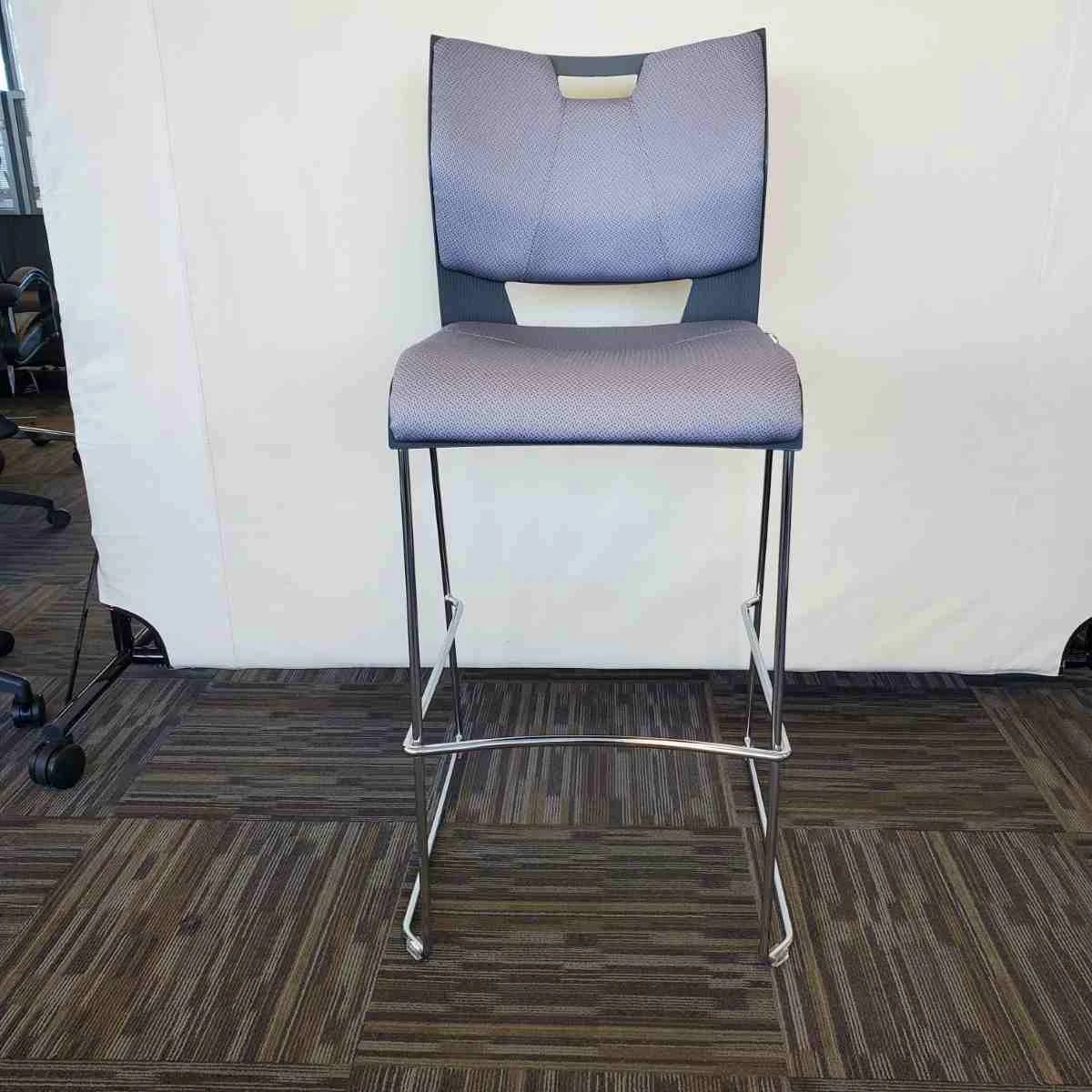 Bar height chairs - photo 3