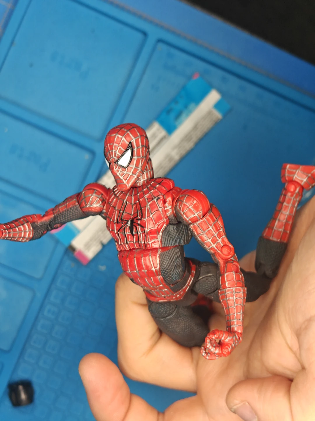 Vintage Spiderman 2 ToyBiz Super Poseable Action Figure - photo 3