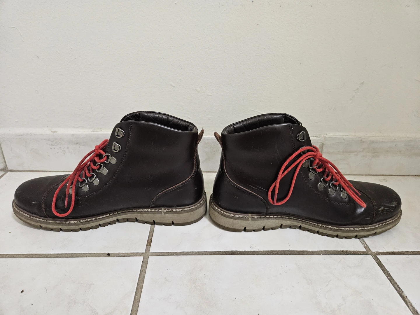 Brown Leather Lace-up Boots