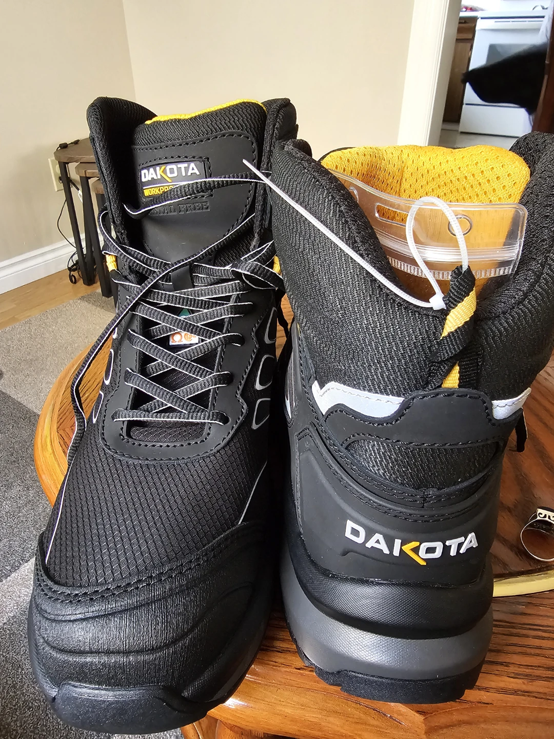 Brand new men's Dakota WorkPro size 9