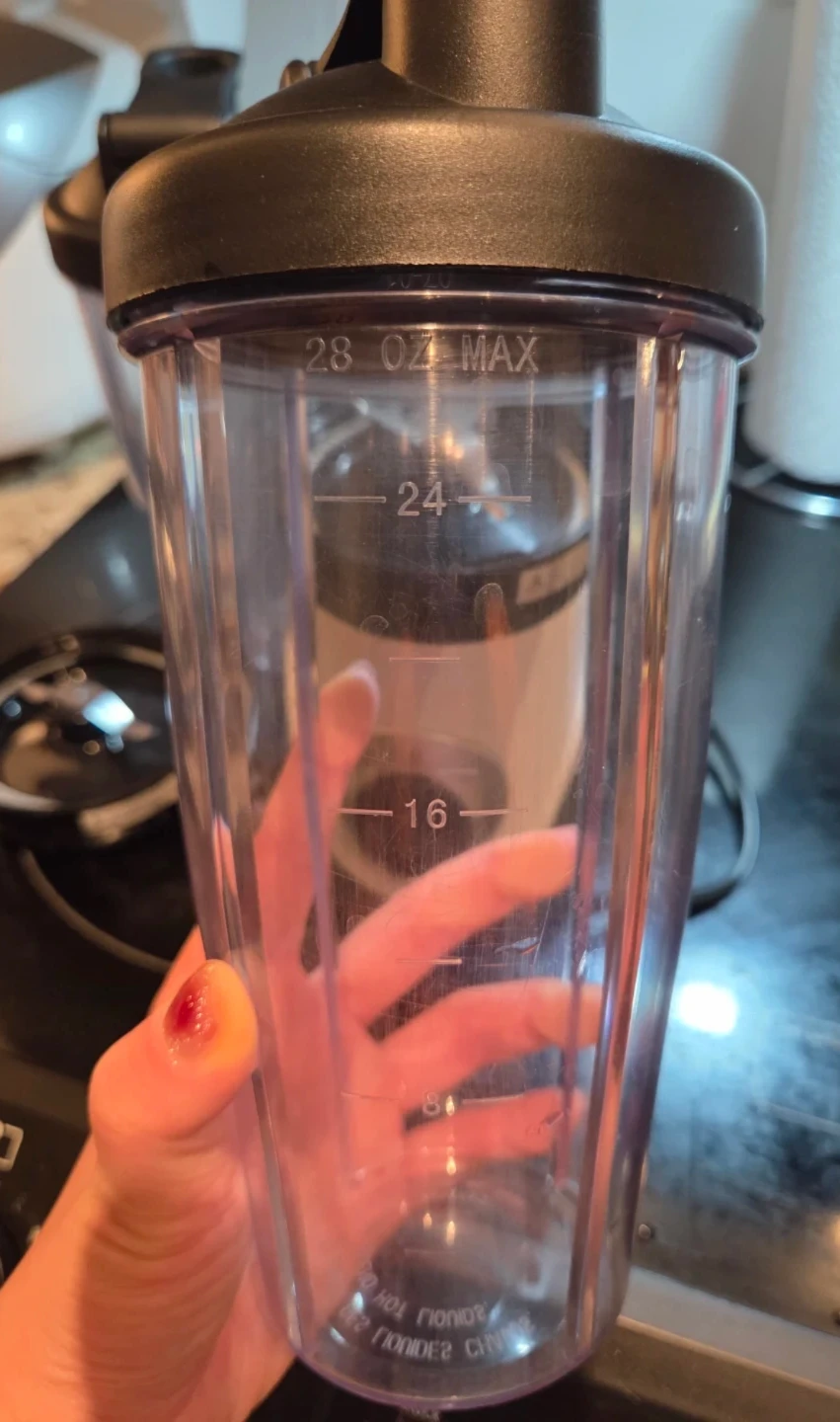 Starfrit Blender with 28oz Shaker Cups (x2) - photo 4