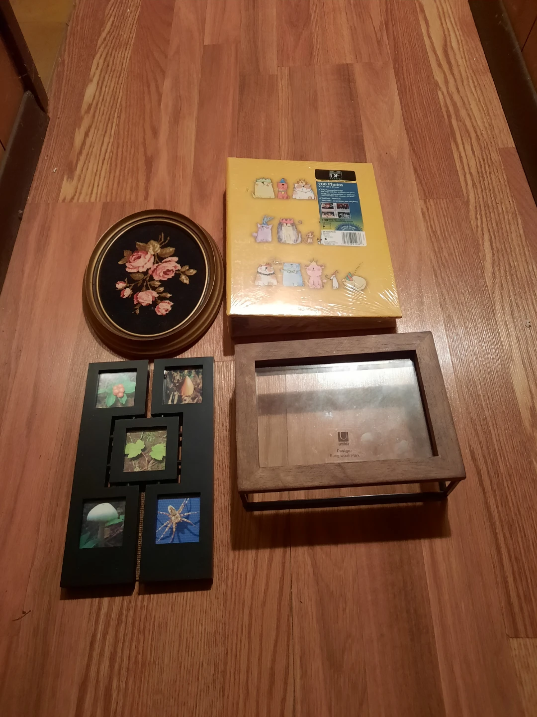 Picture frame/photo album