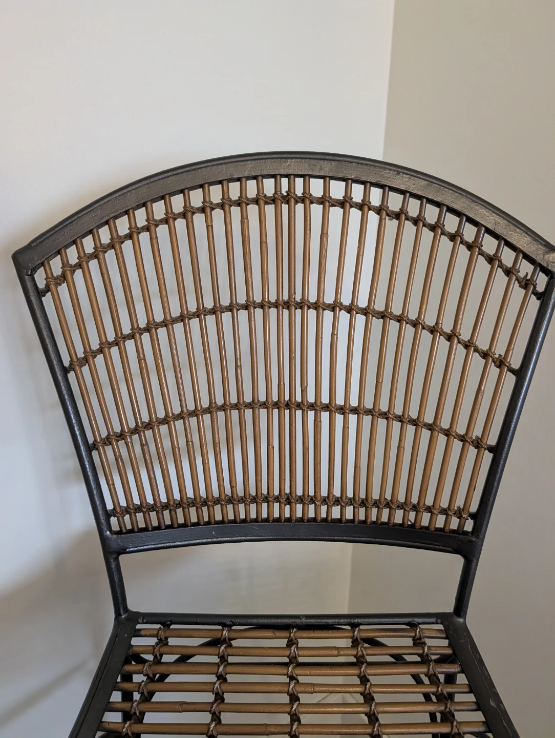 Beautiful Wrought iron and bamboo/wicker bar or counter stools - photo 2