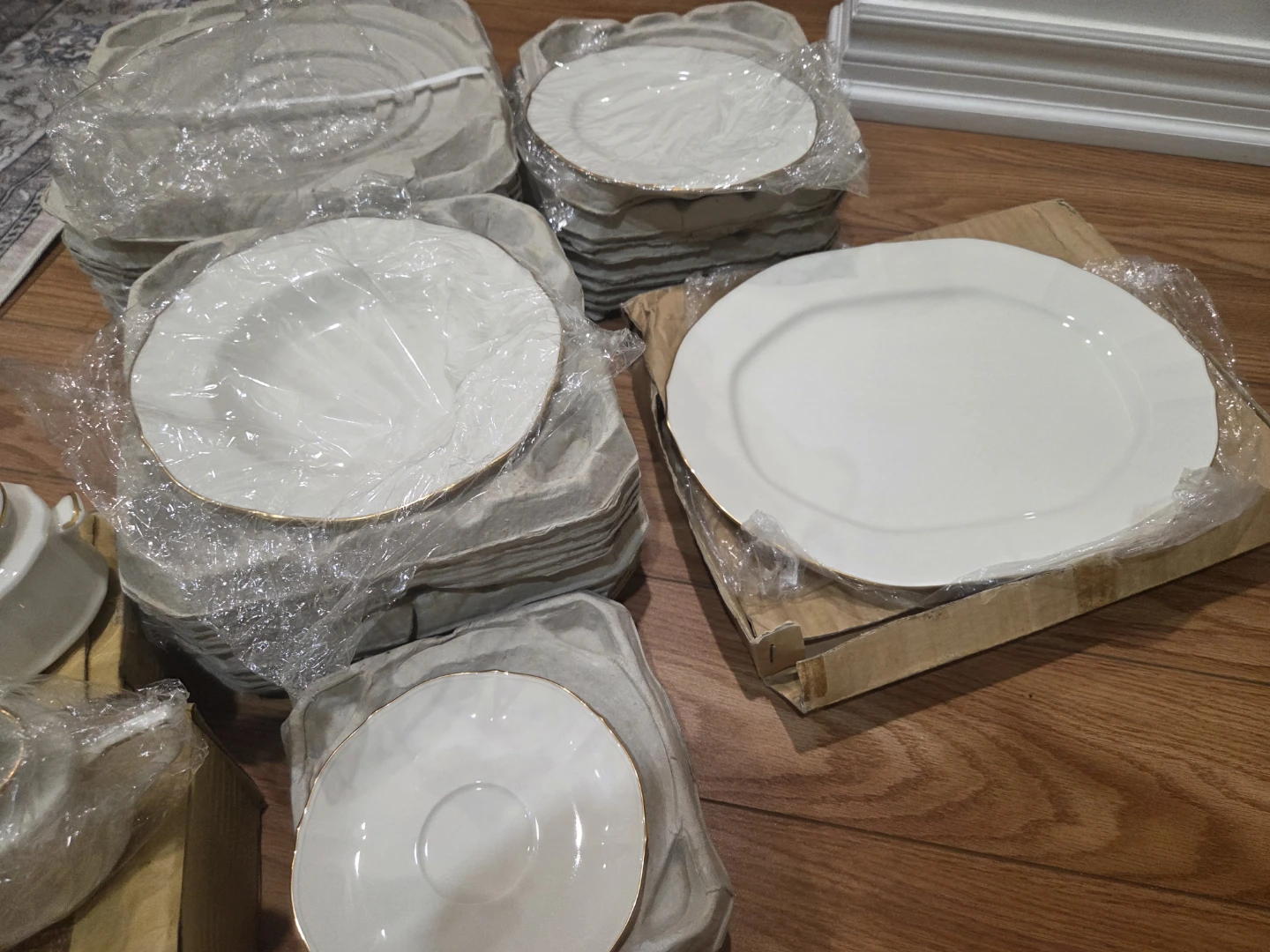 Noritake Imperial Baroque CHATEAU – 30‑Piece Fine China Set - photo 2
