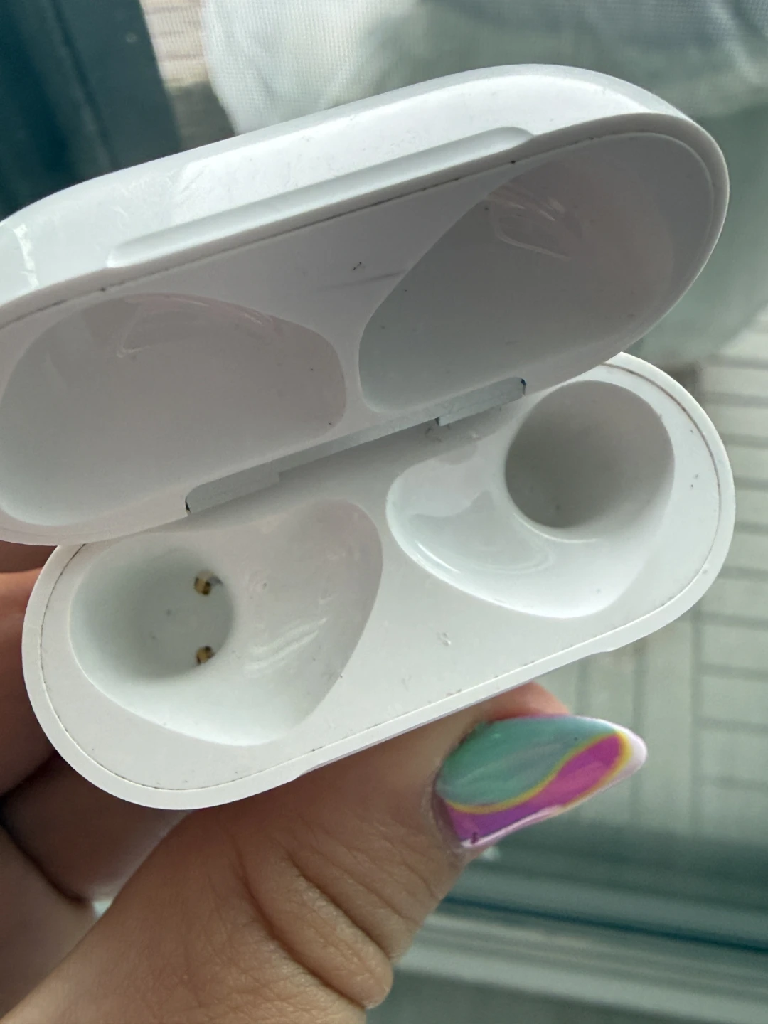Apple airpods 4 - 1 airpods works - photo 3