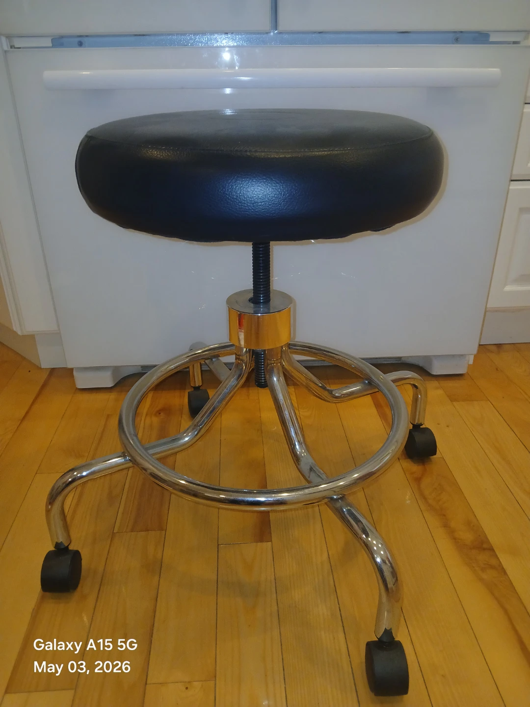 Safco Heavy Duty Revolving Stool
