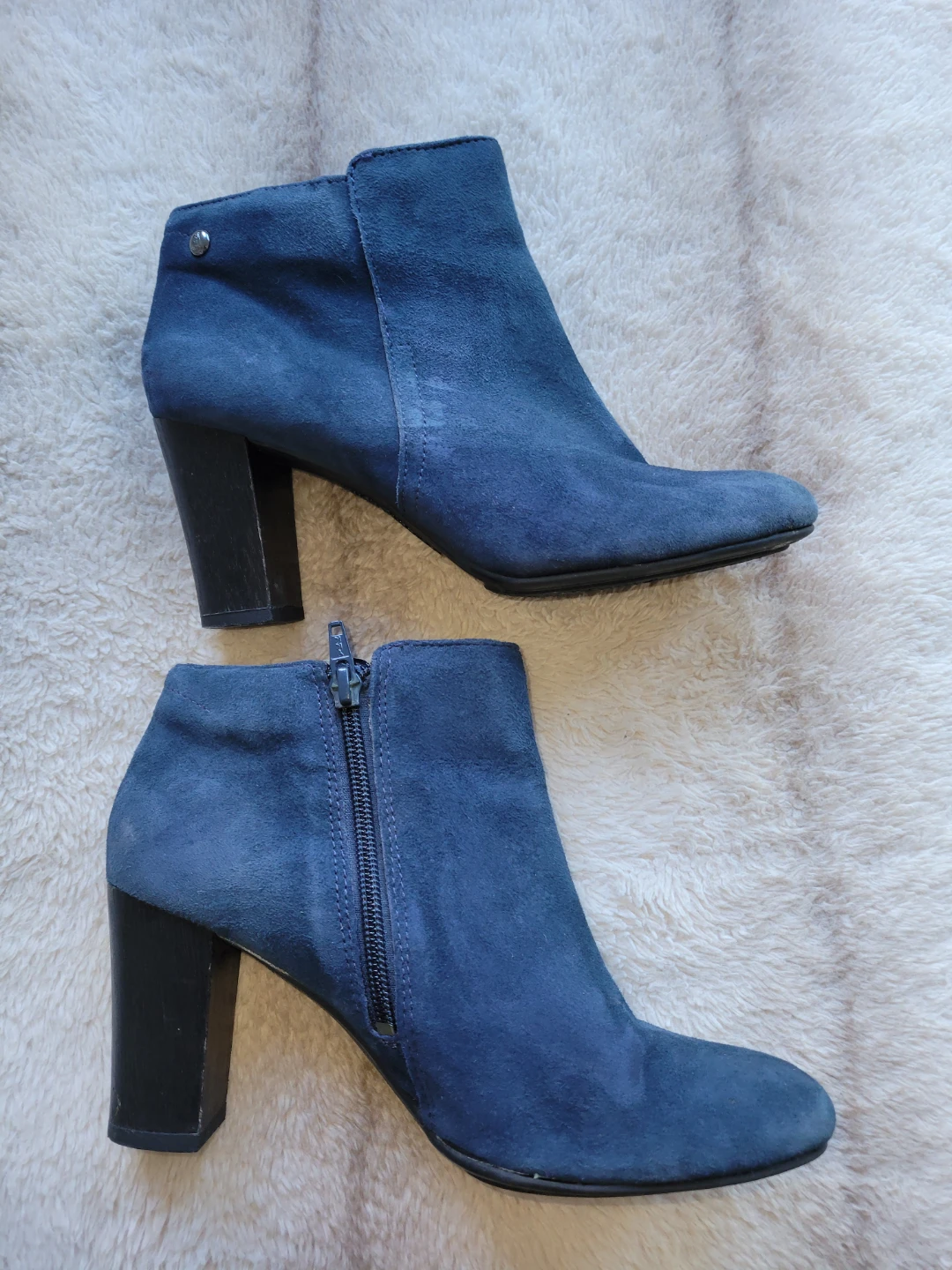 Hush Puppies booties 7.5M